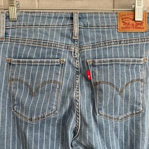 Levi’s 721 High Rise skinny Jeans size 28